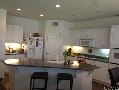 Light & Bright Open Kitchen!  Lots of Counter and 