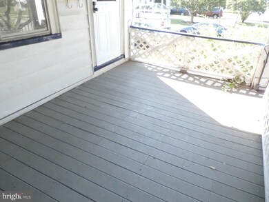 201 W Ashland Ave, Glenolden, PA 19036 - photo 2