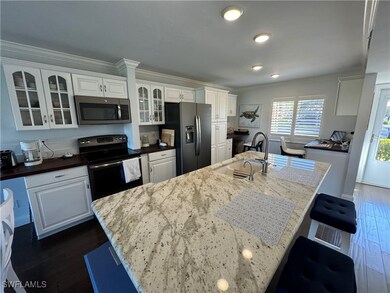 5975 Bloomfield Cir unit 107, Naples, FL 34112 - photo 6