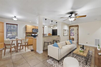 914 E 32nd St unit 102, Austin, TX 78705 - photo 3