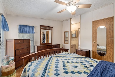 18015 NE 143rd Ave, Waldo, FL 32694 - photo 5