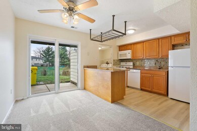 6442 Lamplighter Ridge, Glen Burnie, MD 21061 - photo 6