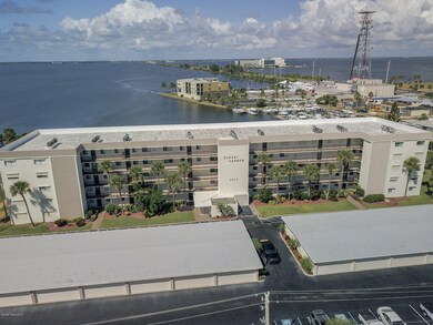 404 sunset harbor front of building