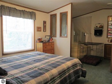 5801 Vera Ln, Au Gres, MI 48703 - photo 7