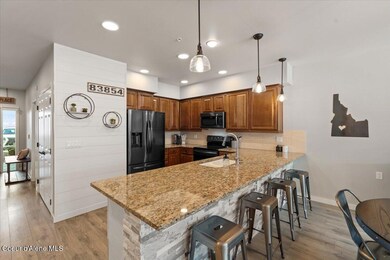 08-Kitchen