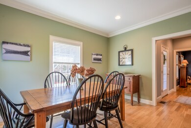 looking back toward entry foyer