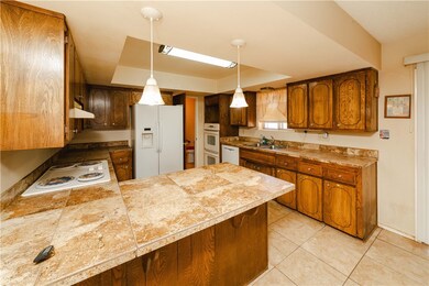 Double ovens - perfect for holidays and large fami