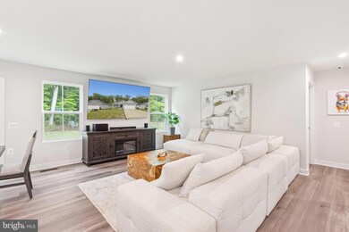 18199 Cornerstone Dr, Ruther Glen, VA 22546 - photo 2