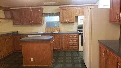 1927 Clark Travis Ln NE, Brookhaven, MS 39601 - photo 7