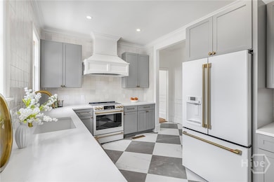 501 E 41st St, Savannah, GA 31401 - photo 6