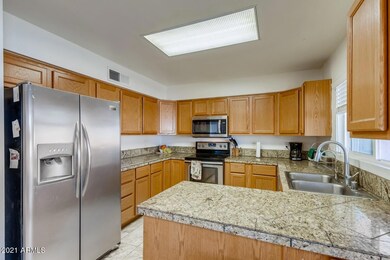 950 N 96th Pl Mesa AZ - Web Quality - 00