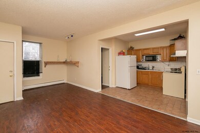 25 Elberon Place, Albany, NY 12203 - photo 3