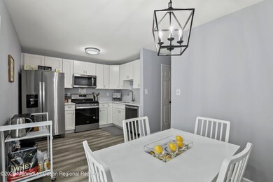 82 Cliffwood Ave unit 18C, Cliffwood, NJ 07721 - photo 4