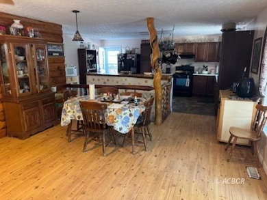 18510 Keifel Rd, Laurelville, OH 43135 - photo 5