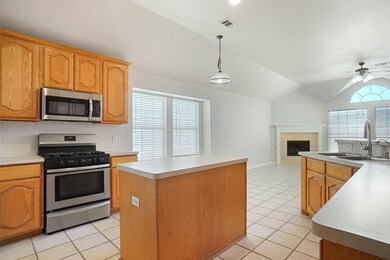 5000 Coral Creek Dr, Fort Worth, TX 76135 - photo 6