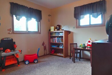 312 E Spence St, Colby, WI 54421 - photo 6