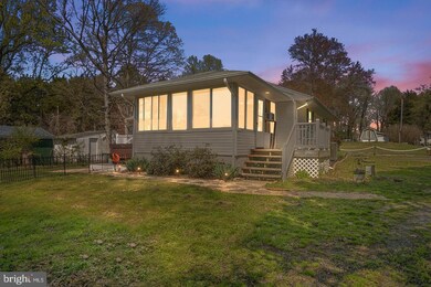 24380 Half Pone Point Rd, Hollywood, MD 20636 - photo 2