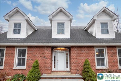 401 Echo Lake Dr, Bangor, PA 18013 - photo 5