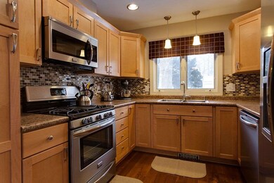 2016 Oak Ave, Cedar Falls, IA 50613 - photo 3