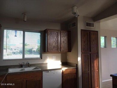 11255 E Dartmouth Cir, Mesa, AZ 85207 - photo 7