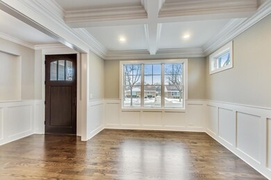 622 W Crockett Ave, Elmhurst, IL 60126 - photo 3