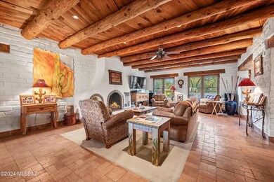 05-Living Area
