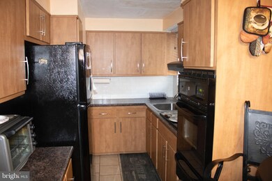 44 N Wycombe Ave, Lansdowne, PA 19050 - photo 6