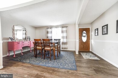 26075 Cresent Ln, Mechanicsville, MD 20659 - photo 2