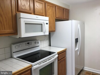 564 Glen Ct, Glen Burnie, MD 21061 - photo 6