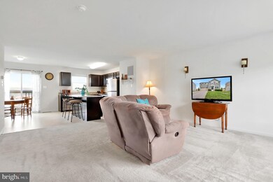 135 Singleton Way, Martinsburg, WV 25403 - photo 2