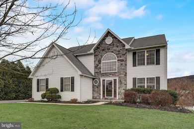 105 Farm View Ct, Douglassville, PA 19518 - photo 3