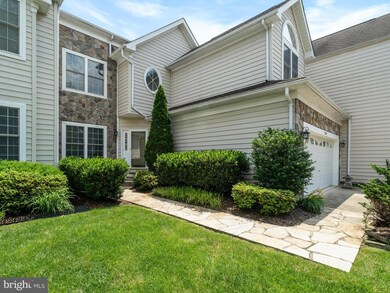 25638 Creek Run Terrace, Chantilly, VA 20152 - photo 2