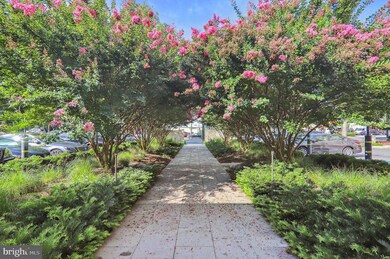 Kenwood Condominium, Bethesda, MD 20816 - photo 2