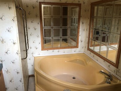 10623 Cordoba Dr, Houston, TX 77088 - photo 3