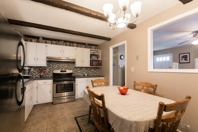 45 Center St, South Dartmouth, MA 02748 - photo 6