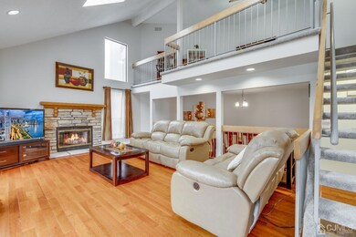 26 Catawba Ct, Monmouth Junction, NJ 08852 - photo 2