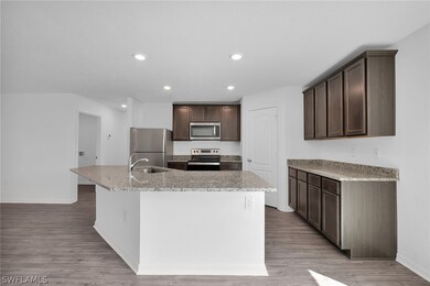 3009 NE 2nd Ave, Cape Coral, FL 33909 - photo 7