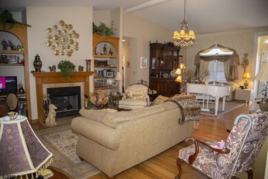 3 Scarlett Oak Cir, Egg Harbor Township, NJ 08234 - photo 3