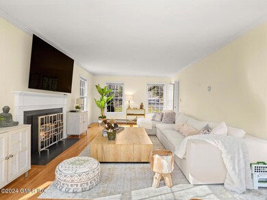 Living Rm.
