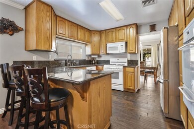 From family room looking to kitchen, dinning area beyond