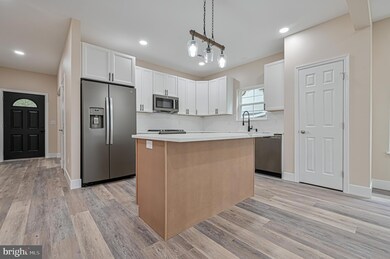 553 Columbia Ave, Millville, NJ 08332 - photo 5