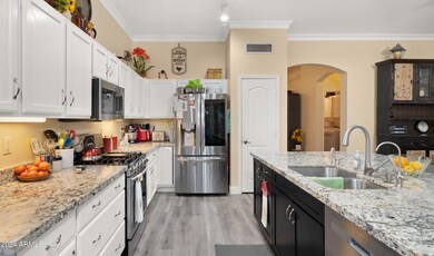 11546 W Mule Deer Ct, Surprise, AZ 85378 - photo 6