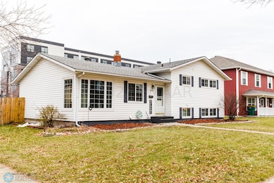 Front/Side Exterior