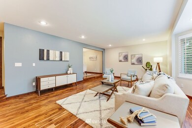 1318 Coral Dr, Fircrest, WA 98466 - photo 2