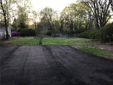 374 High St, Wakefield, RI 02879 - photo 3