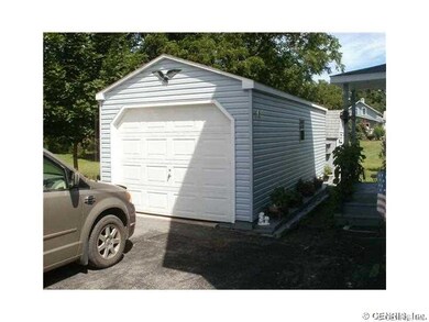 Garage.