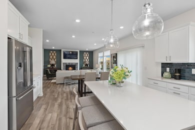 1902 Balsam Dr, Carver, MN 55315 - photo 4