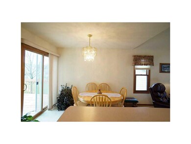 3709 Prince Dr SW, Cedar Rapids, IA 52404 - photo 6