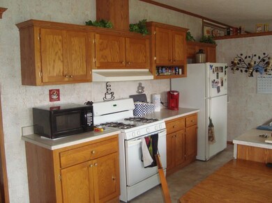 2088 S 350 E, La Porte, IN 46350 - photo 2