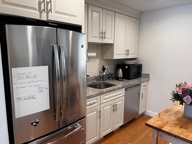 87 Ossipee Rd unit 87, Newton Upper Falls, MA 02464 - photo 5